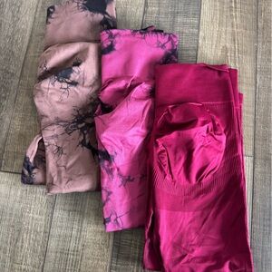 Tie-Dye and Solid Pink Leggings Set